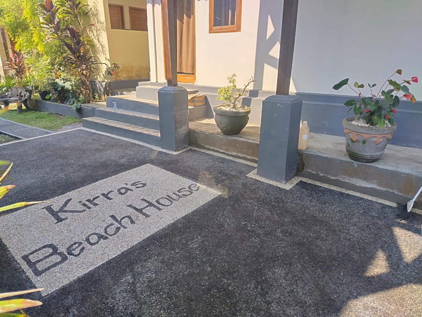 Kirra'S Beach House Pulukan Bagian luar foto