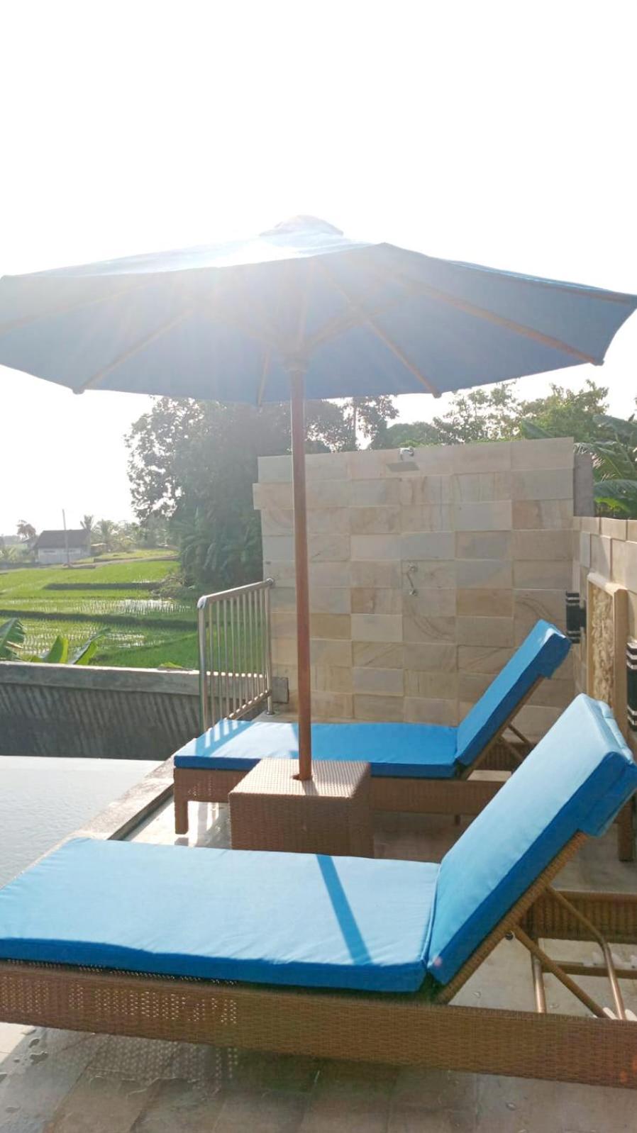 Kirra'S Beach House Pulukan Bagian luar foto
